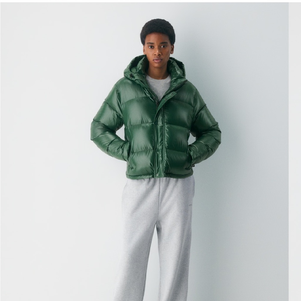 Aritzia Campus Green Super Puff Shorty